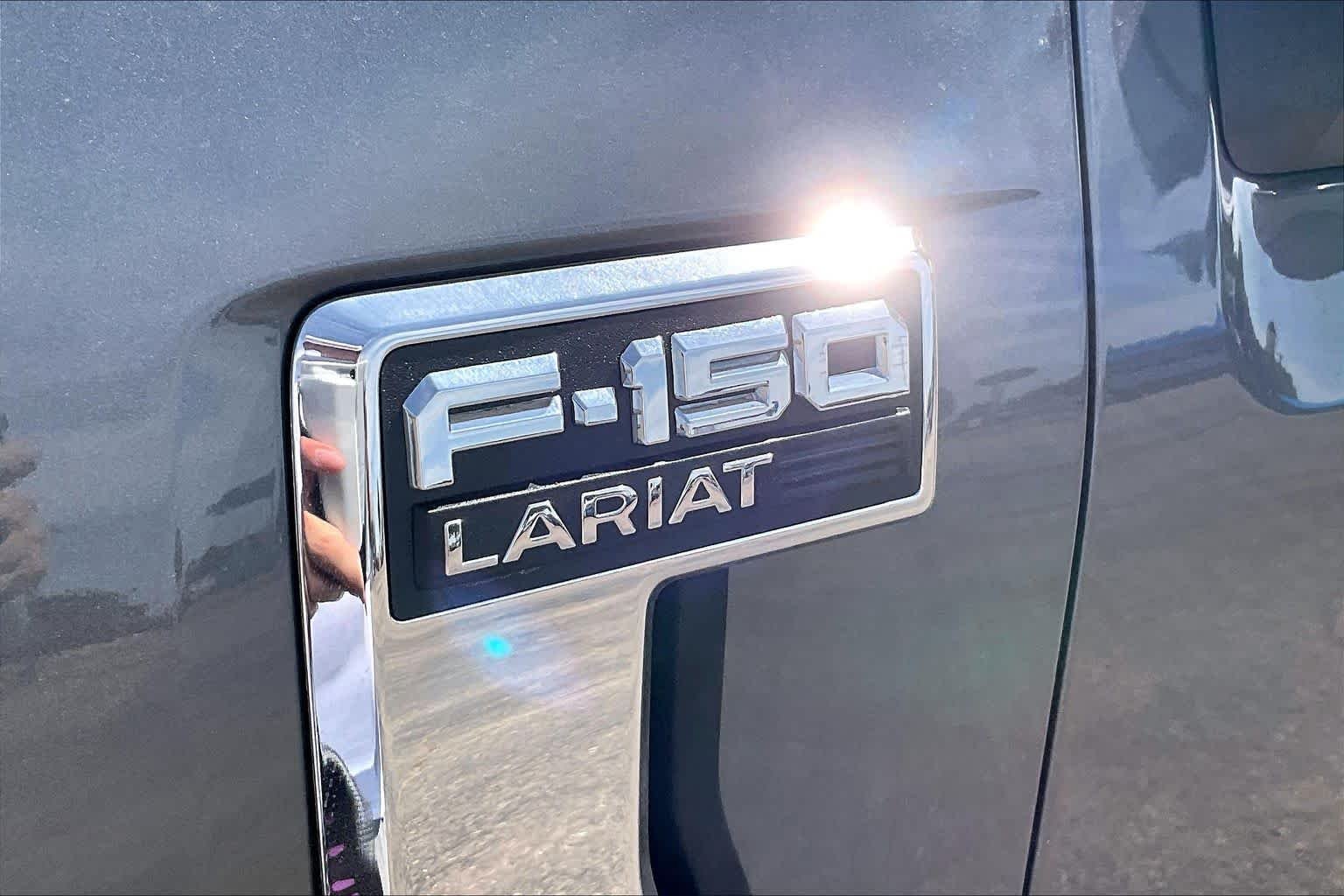 New 2026 Carbonized Gray Metallic Ford Lariat® image 15