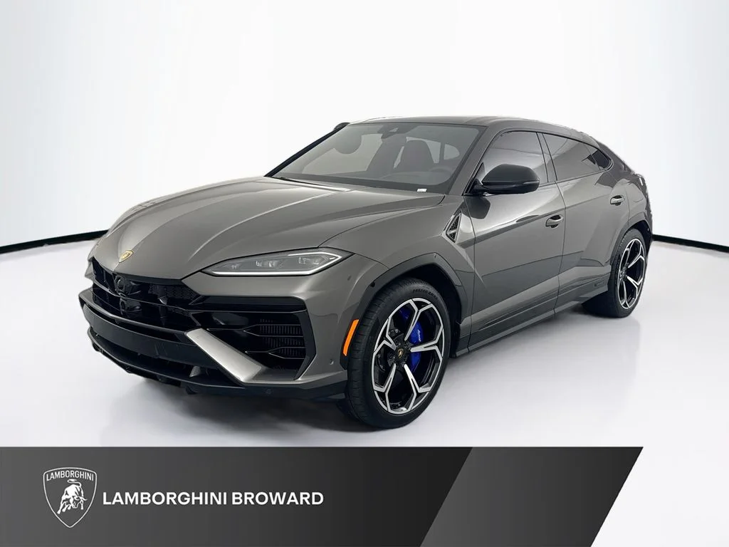 2025 Lamborghini Urus 4.0 V8 PHEV SE's photo
