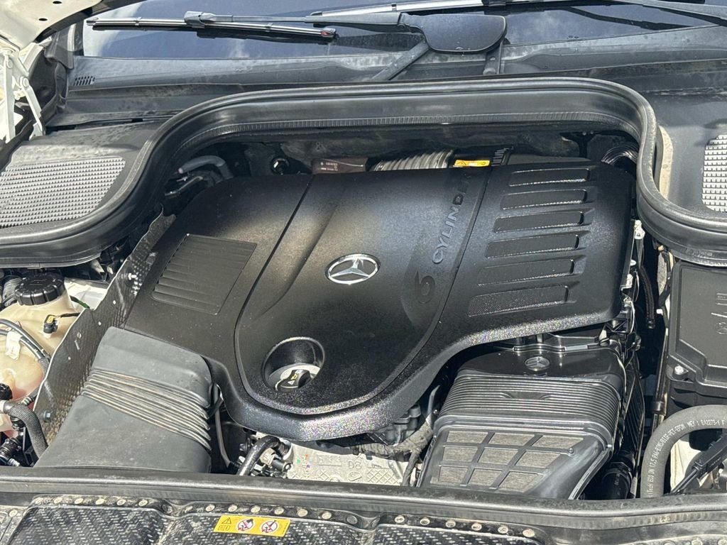 Used 2021 White Mercedes-Benz GLE 450 image 7