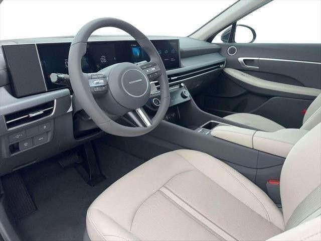 Used 2026 Blue Hyundai SEL Sport image 14