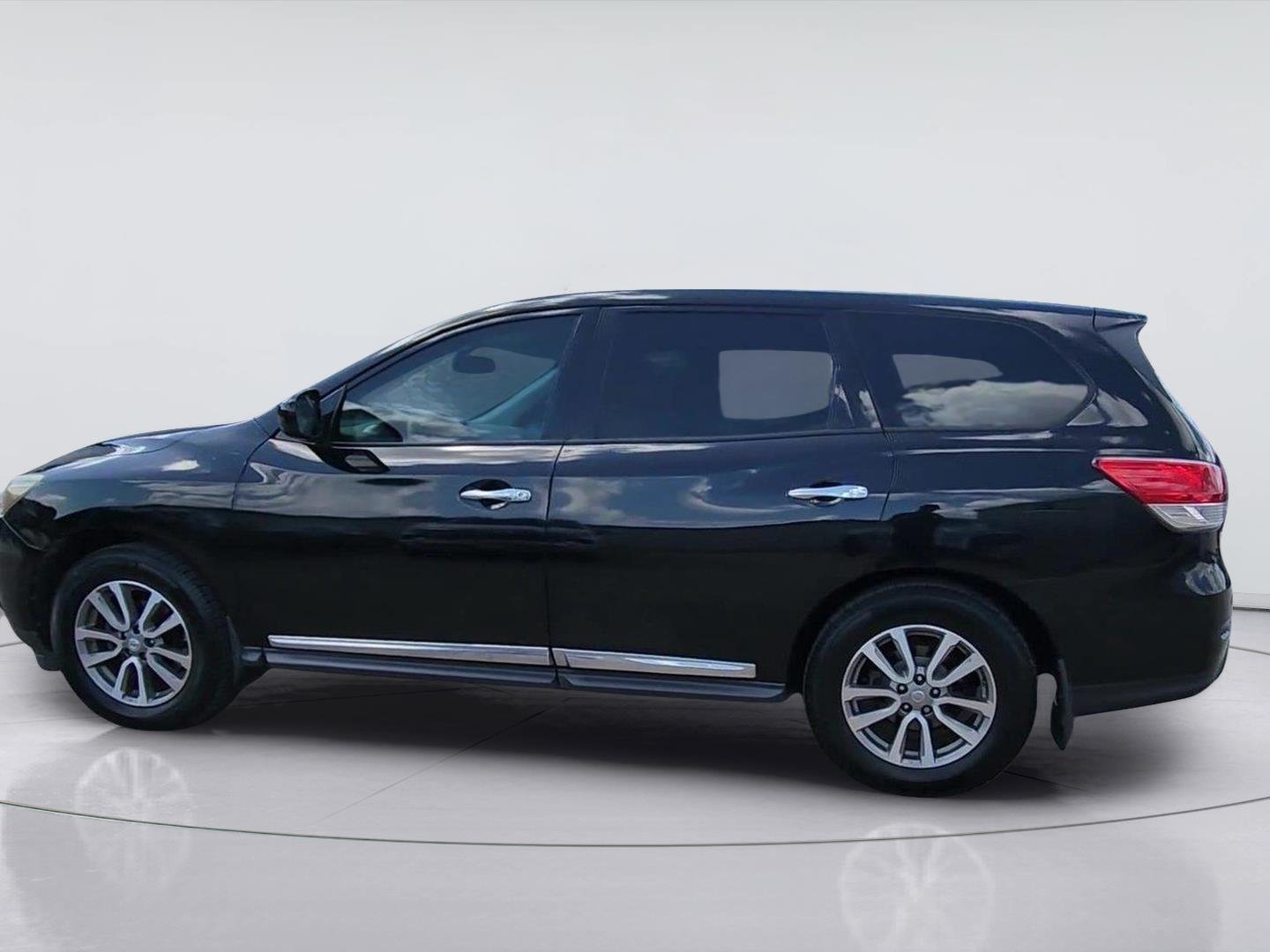 2014 Nissan Pathfinder SL - 5
