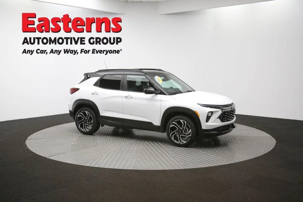 Used 2024 White Chevrolet RS image 47