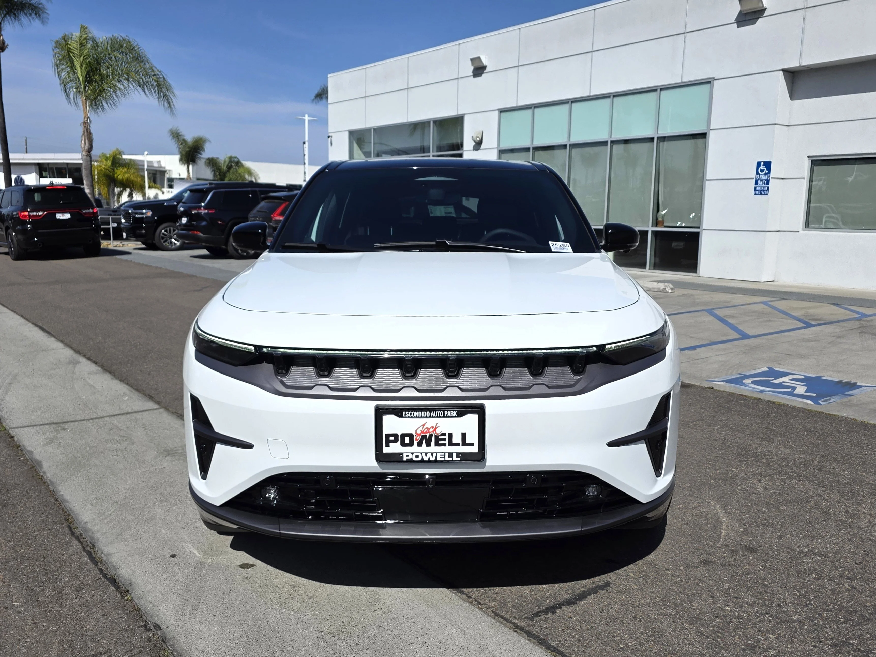 New 2025 Bright White Clearcoat Jeep Limited image 7