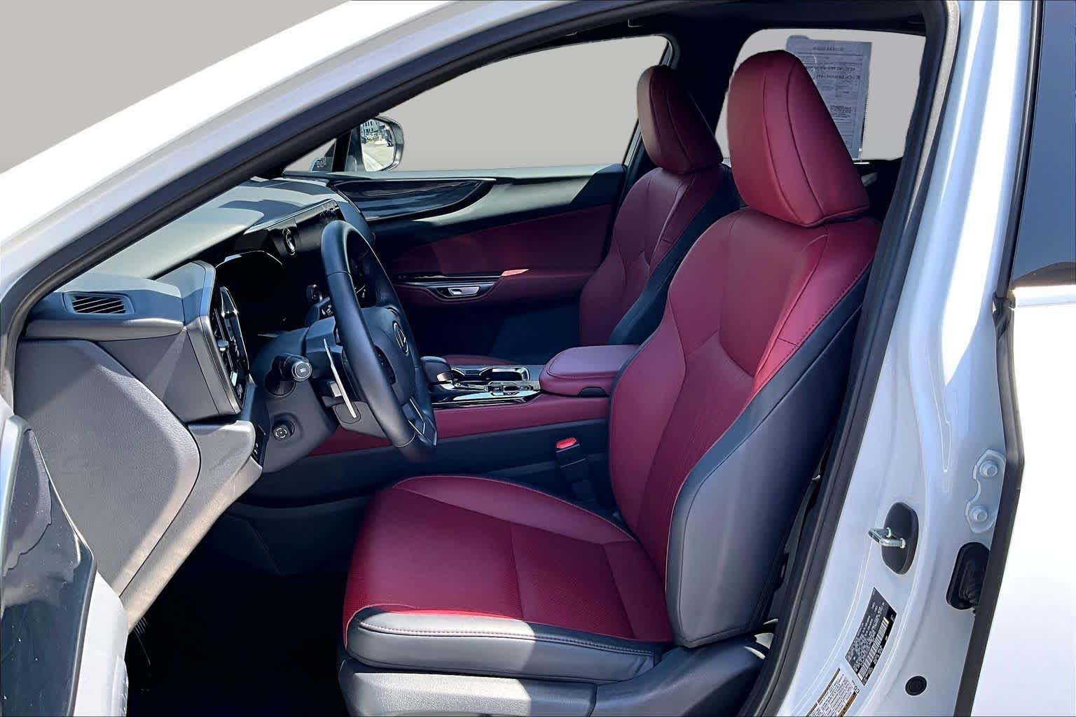 Certified Used 2026 ULTRA WHITE Lexus Premium image 7