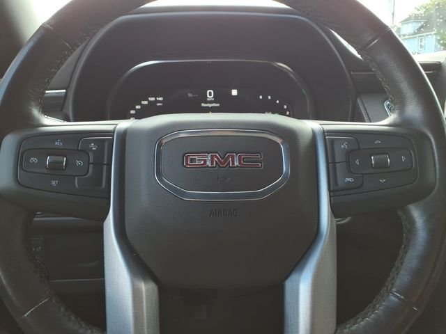Used 2023 White GMC SLT image 26