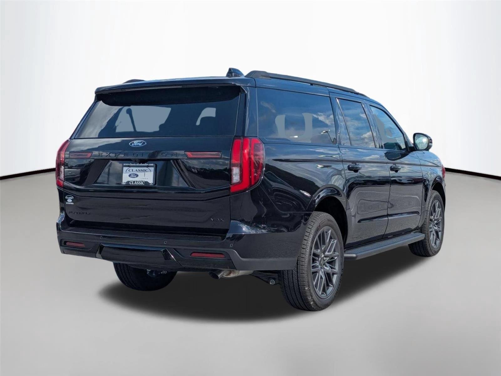 New 2026 Agate Black Metallic Ford MAX Platinum® image 5