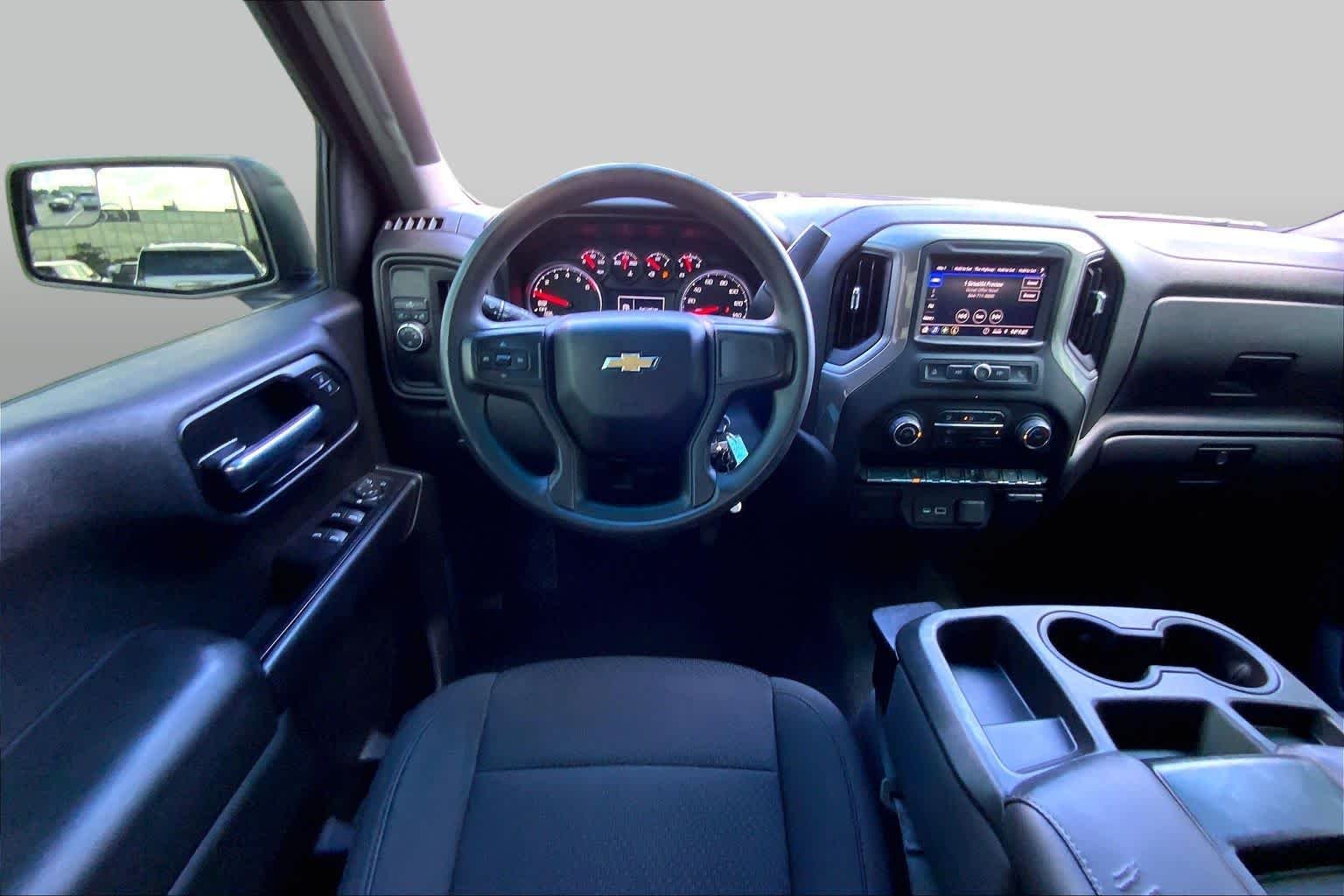 Used 2021 Black Chevrolet Custom image 6