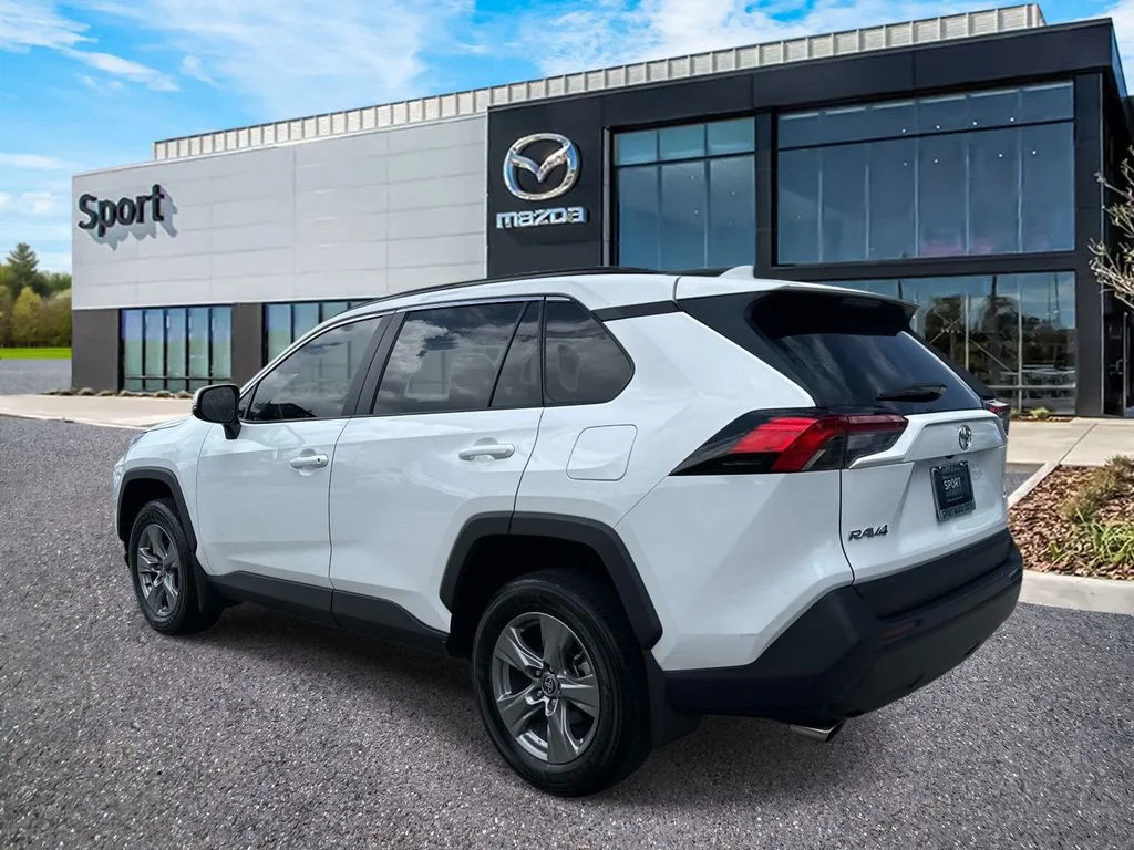 Used 2024 White Toyota XLE image 5