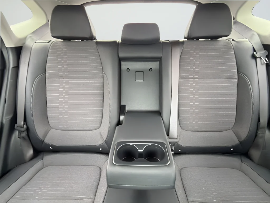 2023 Kia Seltos S - Photo 32