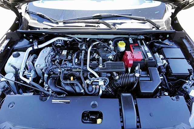 Used 2024 Black Nissan S image 15