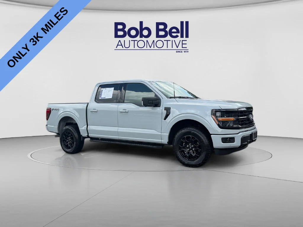 Used 2026 Avalanche Ford XLT image 1