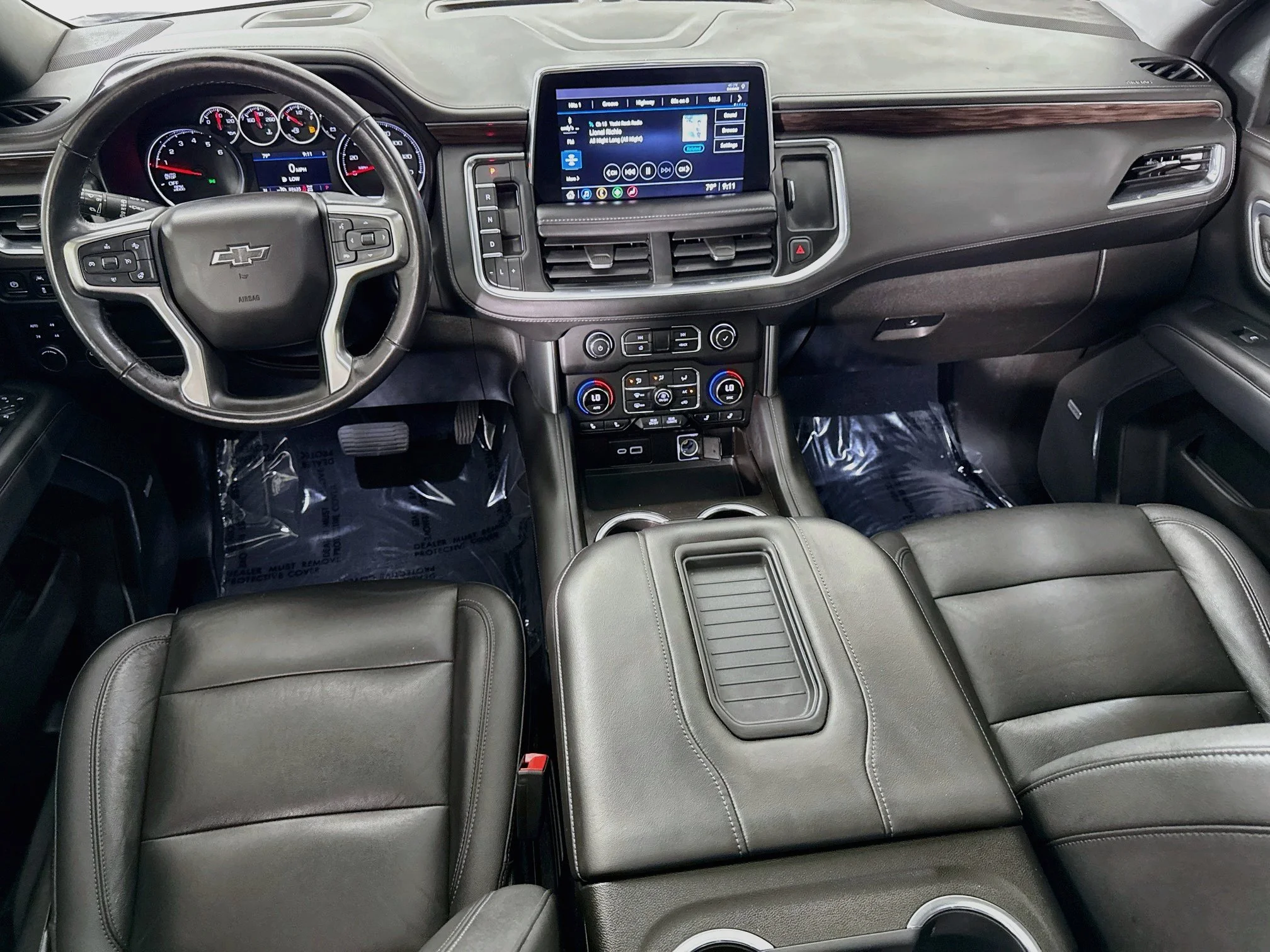 Used 2021 SUMMIT WHITE Chevrolet Z71 image 25