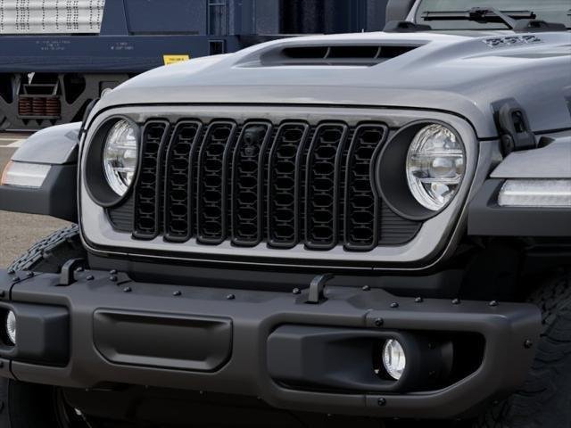 New 2027 Granite Crystal Metallic Clear-Coat Paint Jeep Moab 392 image 31