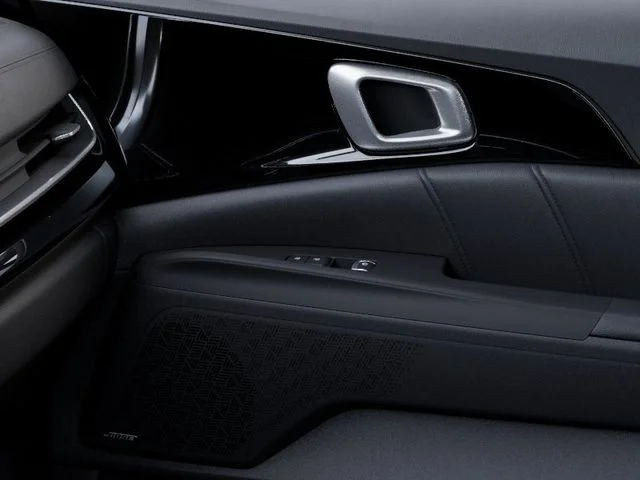 New 2026 White Kia SX Prestige image 25