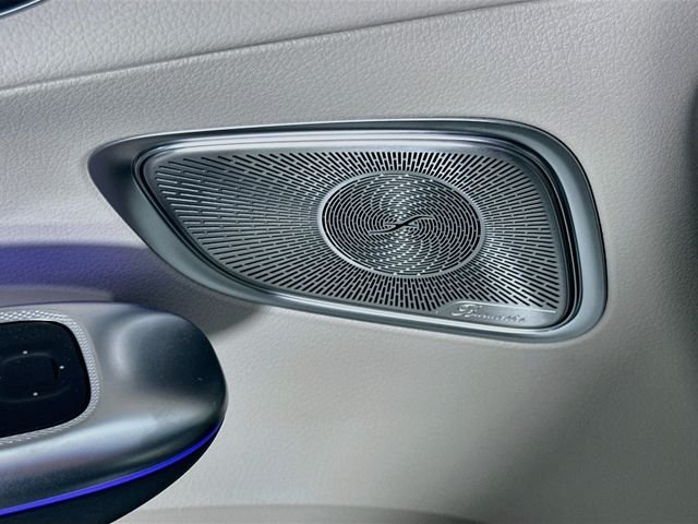 New 2027 Polar White Mercedes-Benz GLC 300 image 19