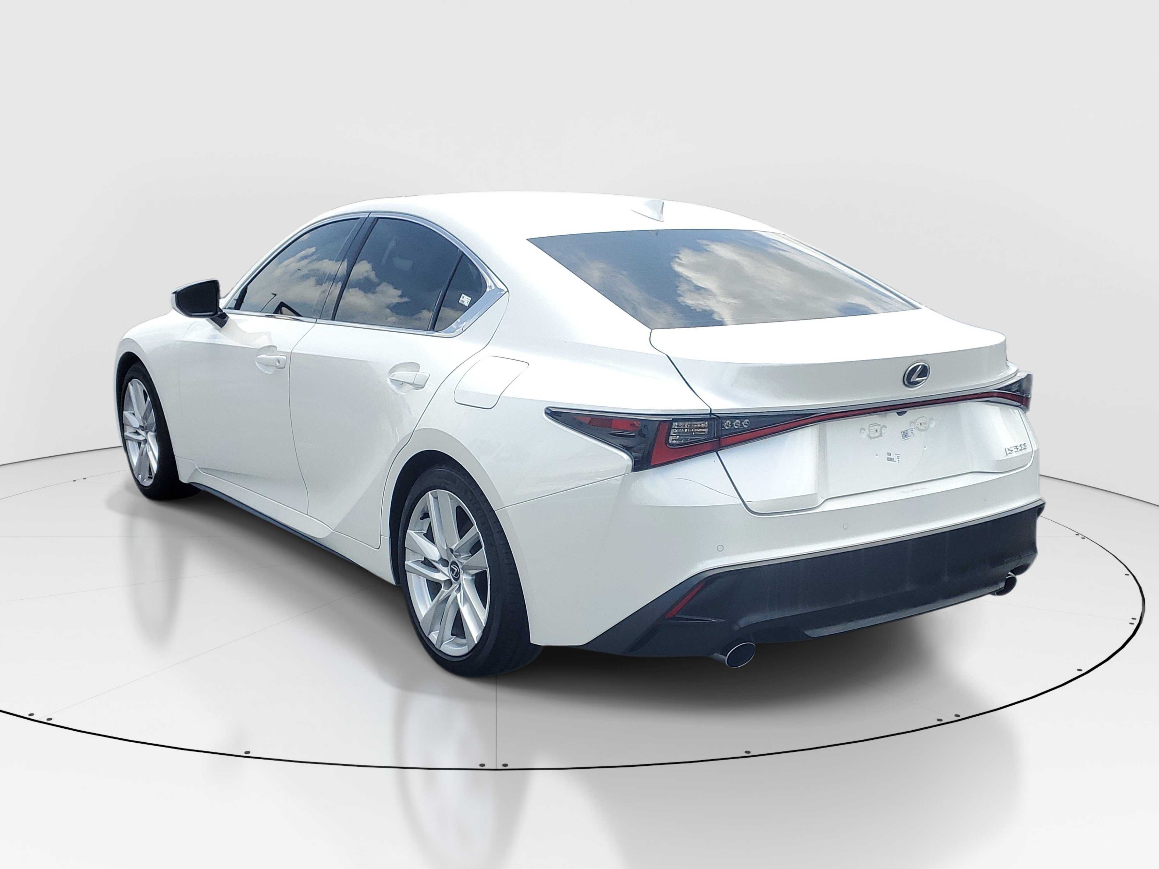 Used 2025 White Pearl Lexus IS 300 image 5