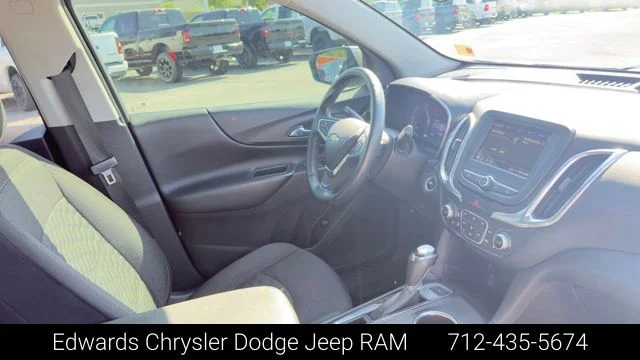 Used 2019 Silver Chevrolet LT image 32