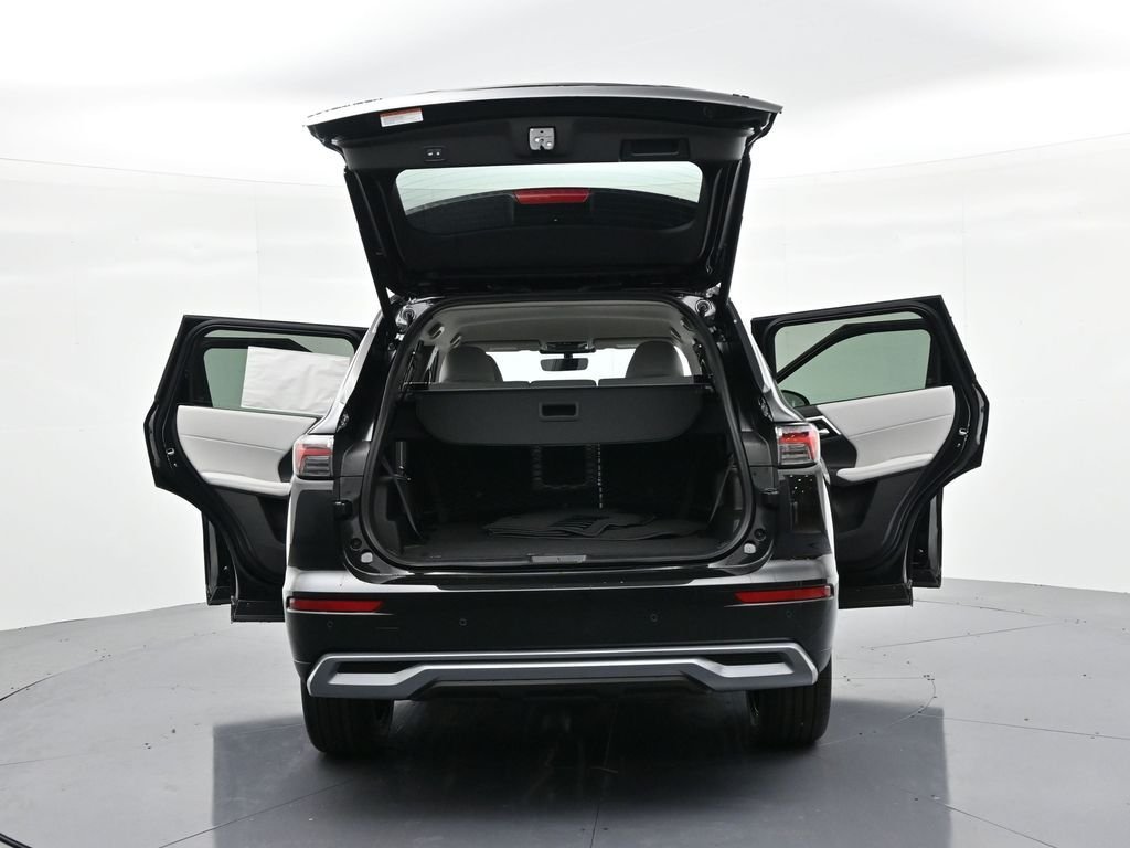 New 2026 Black Mitsubishi SE 1.5T S-AWC image 25