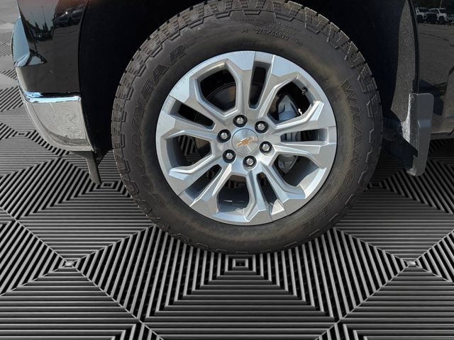 2026 Chevrolet Silverado 1500 LTZ - Photo 9
