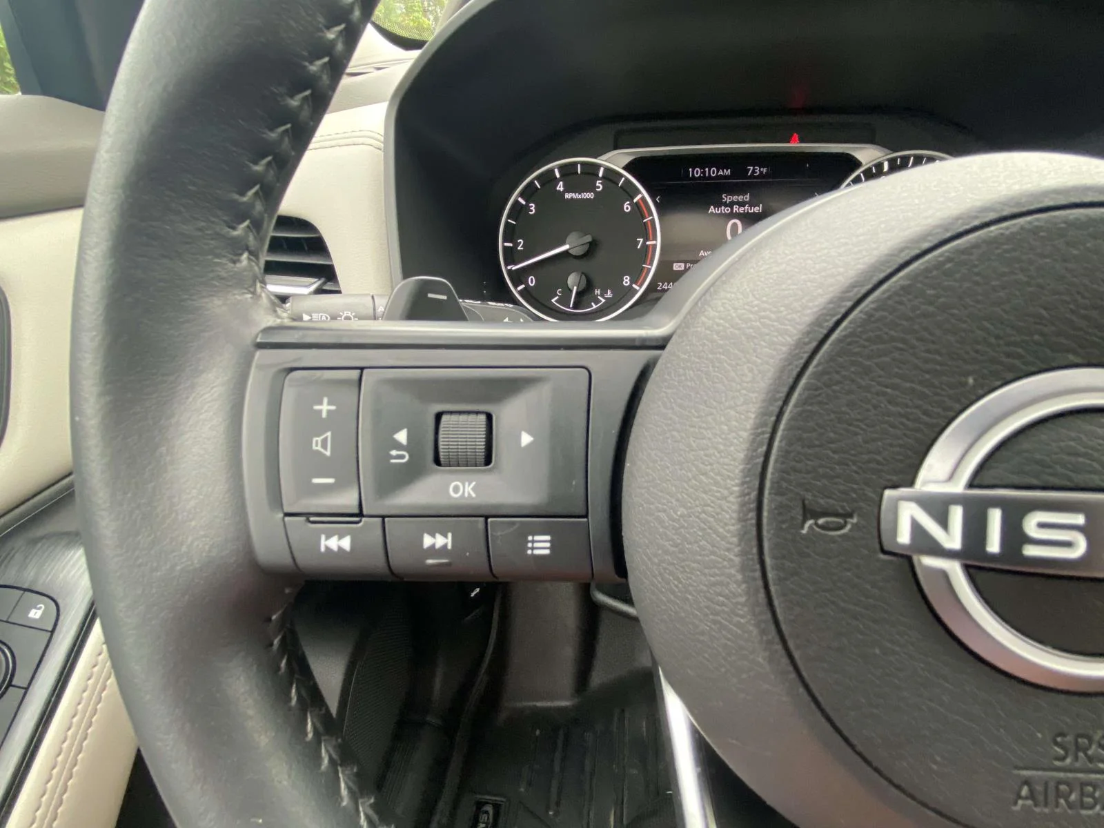 Certified Used 2024 Everest White Pearl Nissan SV image 21