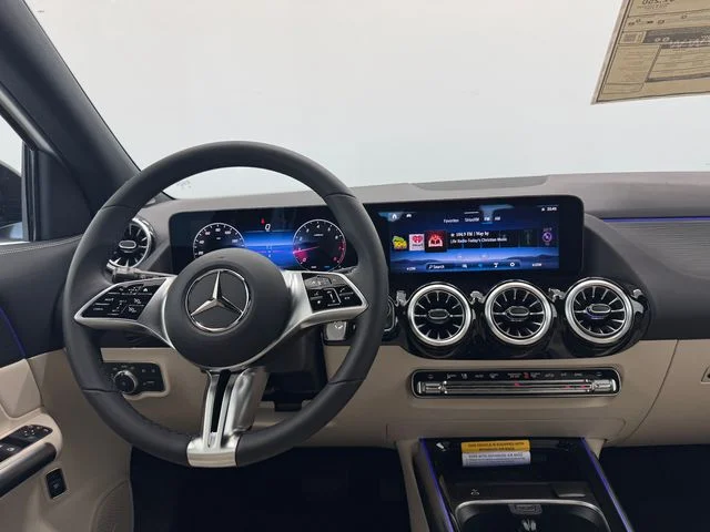New 2026 White Mercedes-Benz GLA 250 image 3