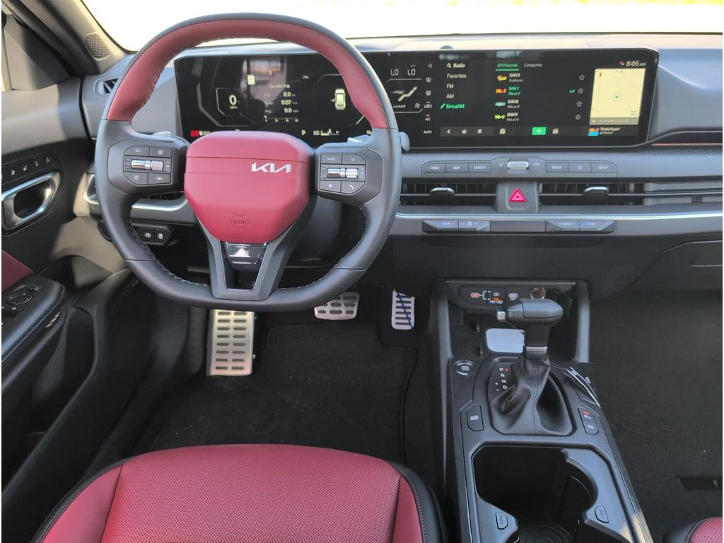 New 2026 Snow White Pearl Kia GT-Line Turbo image 32