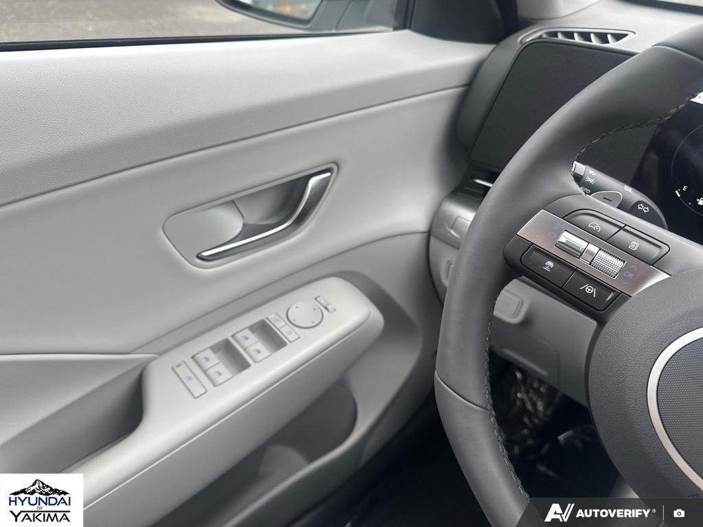 New 2026 Atlas White Hyundai Limited AWD image 17