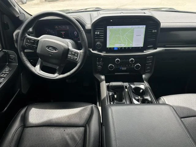 Used 2024 Agate Black Metallic Ford LARIAT image 26
