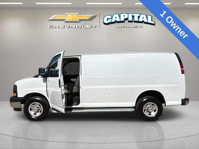 Used 2024 Summit White Chevrolet WT image 2