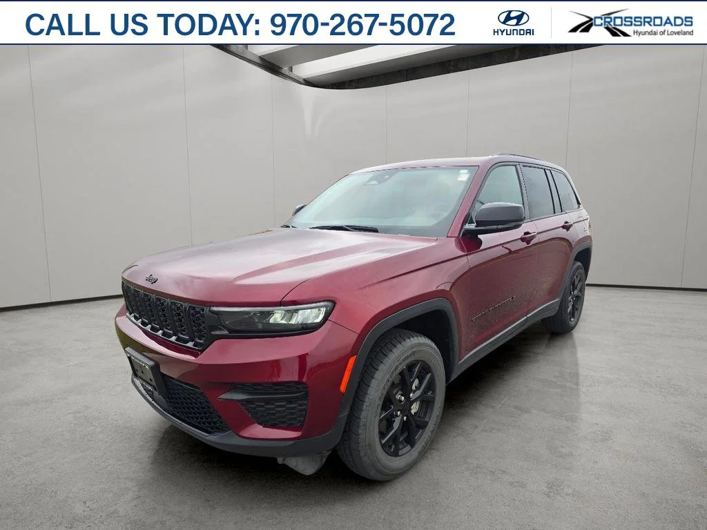 Used 2024 Velvet Red Pearlcoat Jeep Altitude image 1