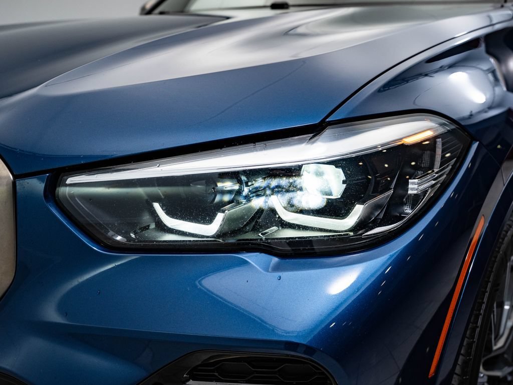 Used 2022 Phytonic Blue Metallic BMW M50i image 15