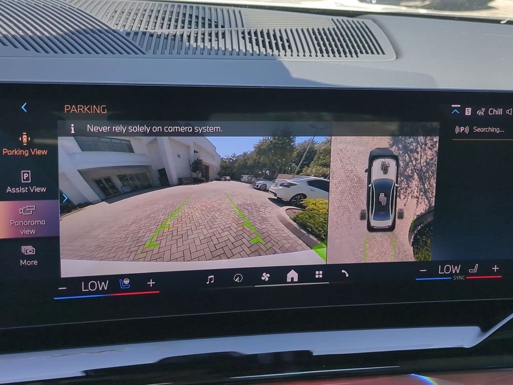 New 2027 Mineral White Metallic BMW 530i xDrive image 21