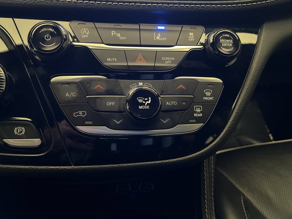 2025 Chrysler Pacifica Limited - Photo 18