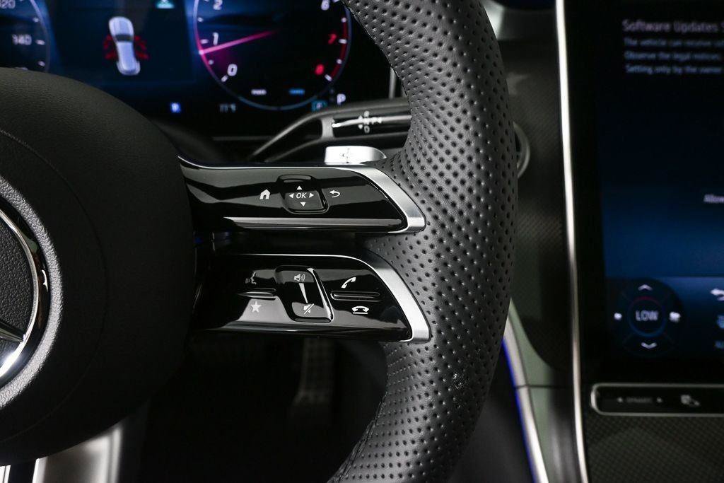 New 2026 Verde Silver Metallic Mercedes-Benz GLC 300 image 49