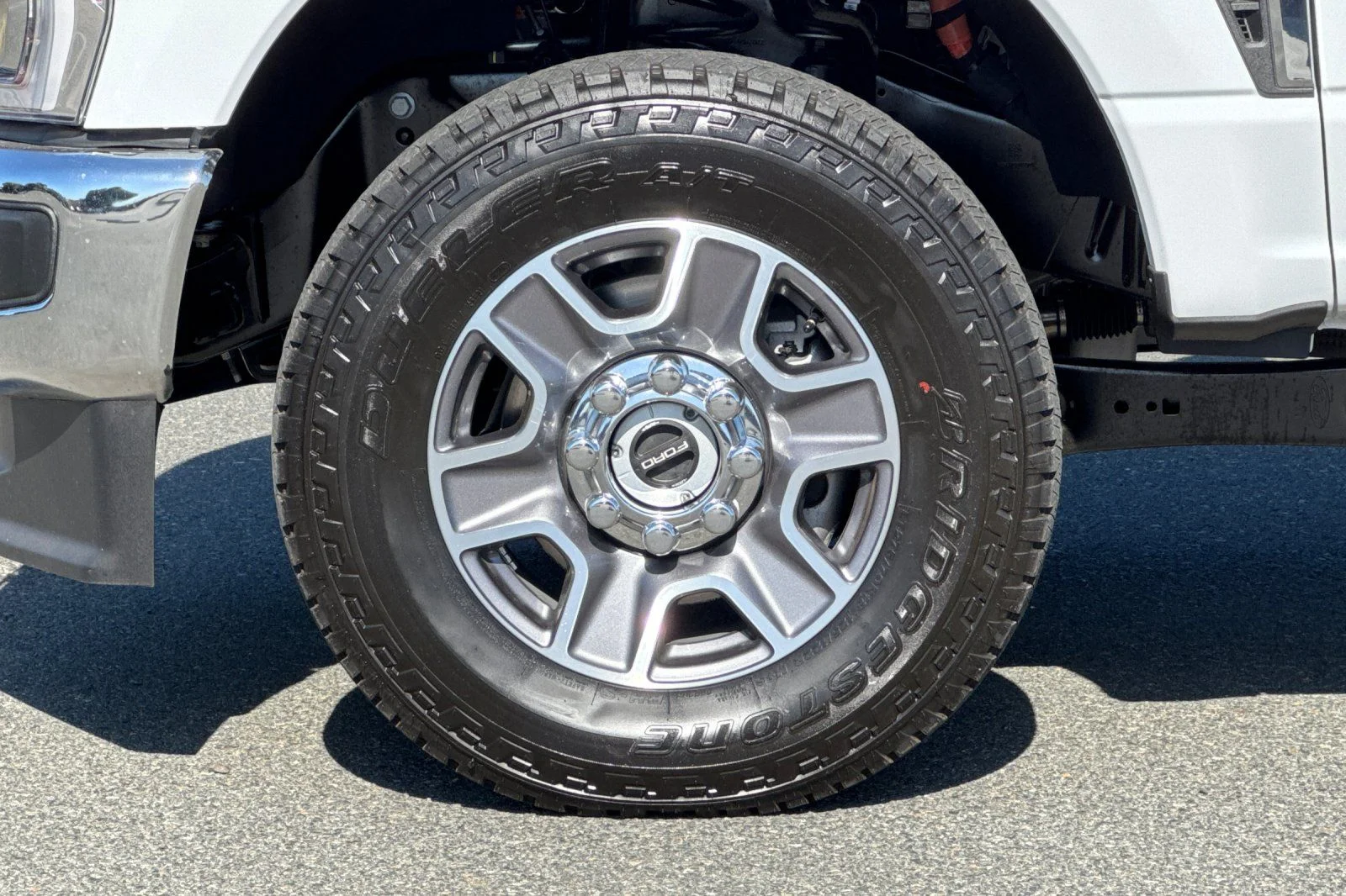 New 2026 Oxford White Ford F-250® Lariat® image 28