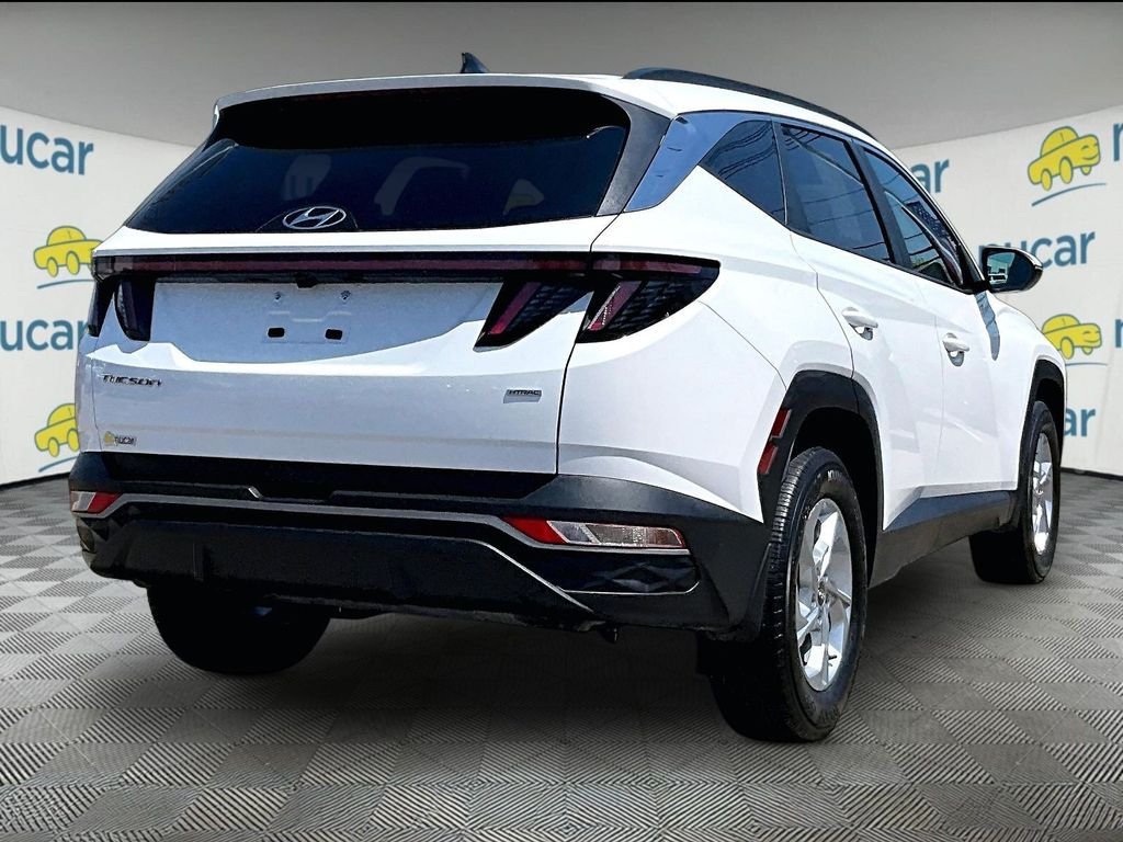 Used 2023 White Hyundai SEL image 6