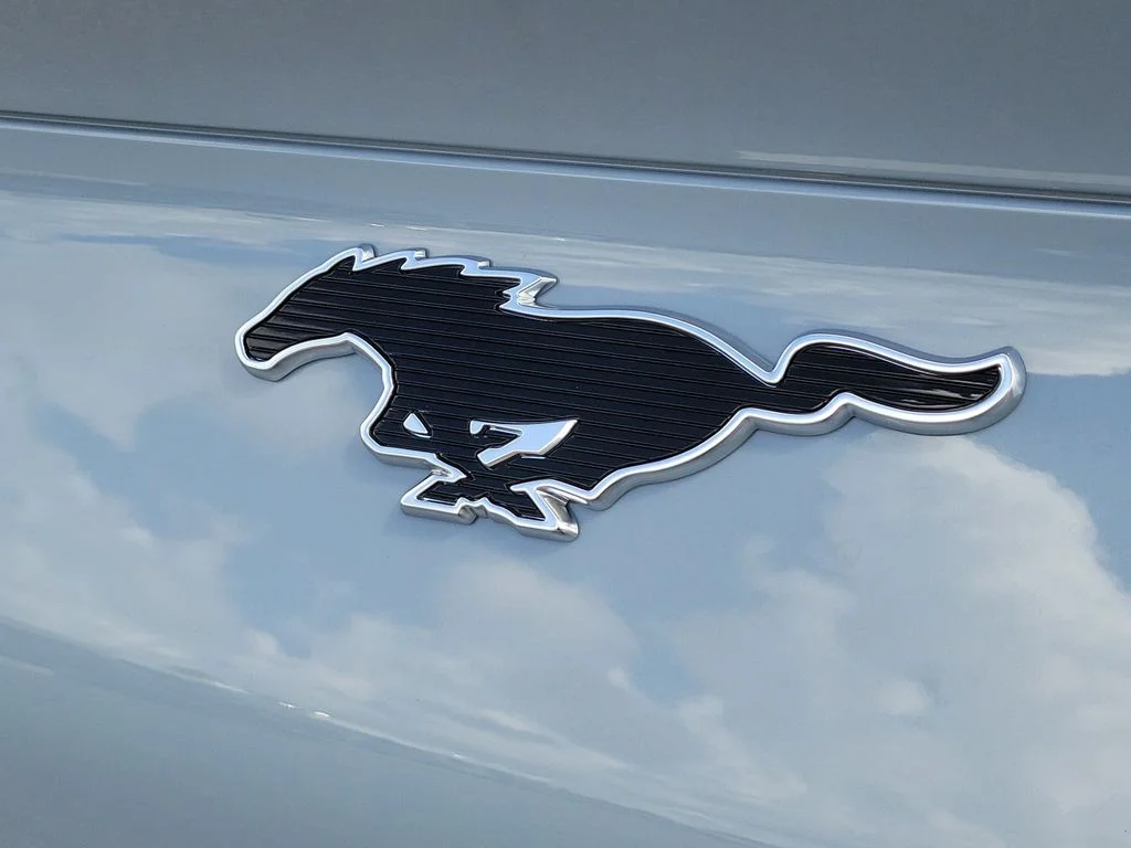 New 2026 Glacier Gray Metallic Tri-coat Ford Premium image 6