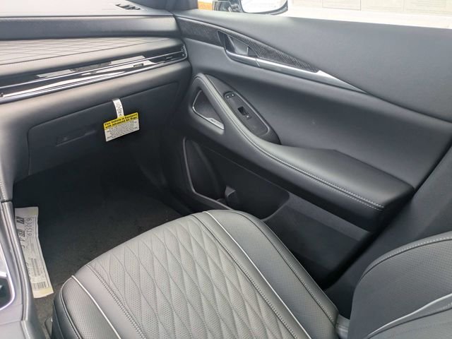 New 2027 2T RAD WHT INFINITI Autograph AWD image 18