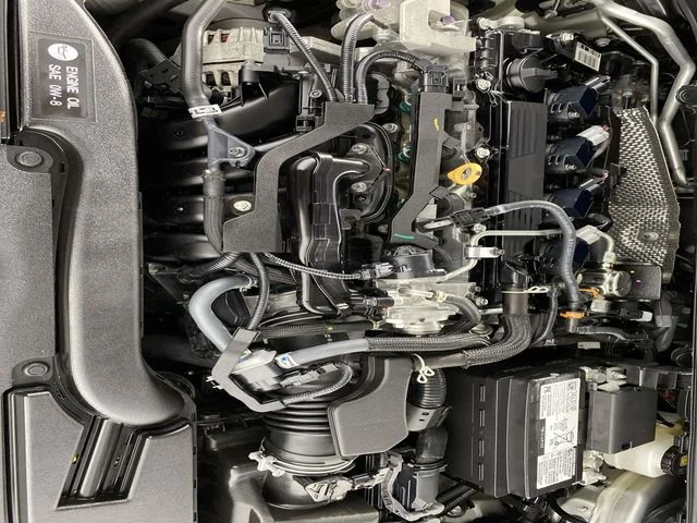 Used 2025 Silver Toyota LE image 29
