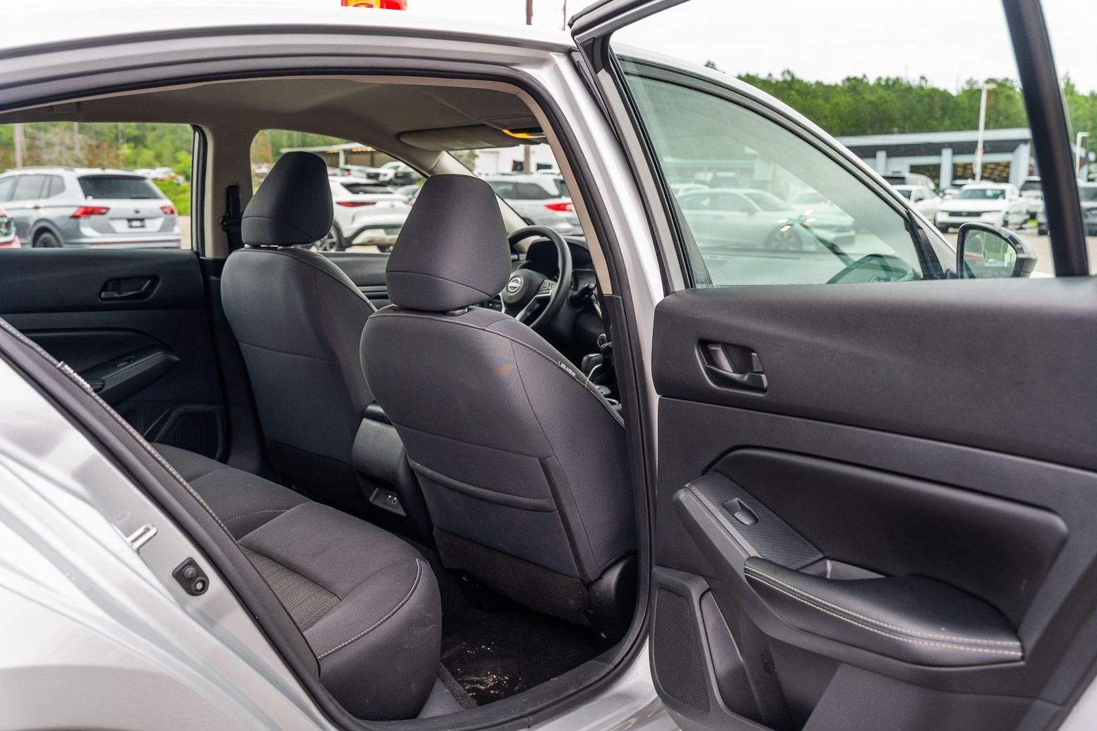 2024 Nissan Altima SV - Photo 14
