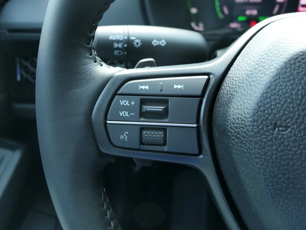 New 2026 Urban Gray Pearl Honda EX-L image 30