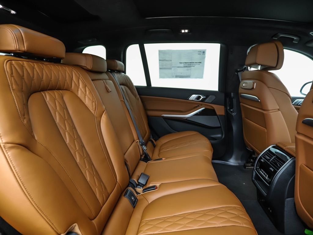 New 2027 Gray Metallic BMW M60i image 33