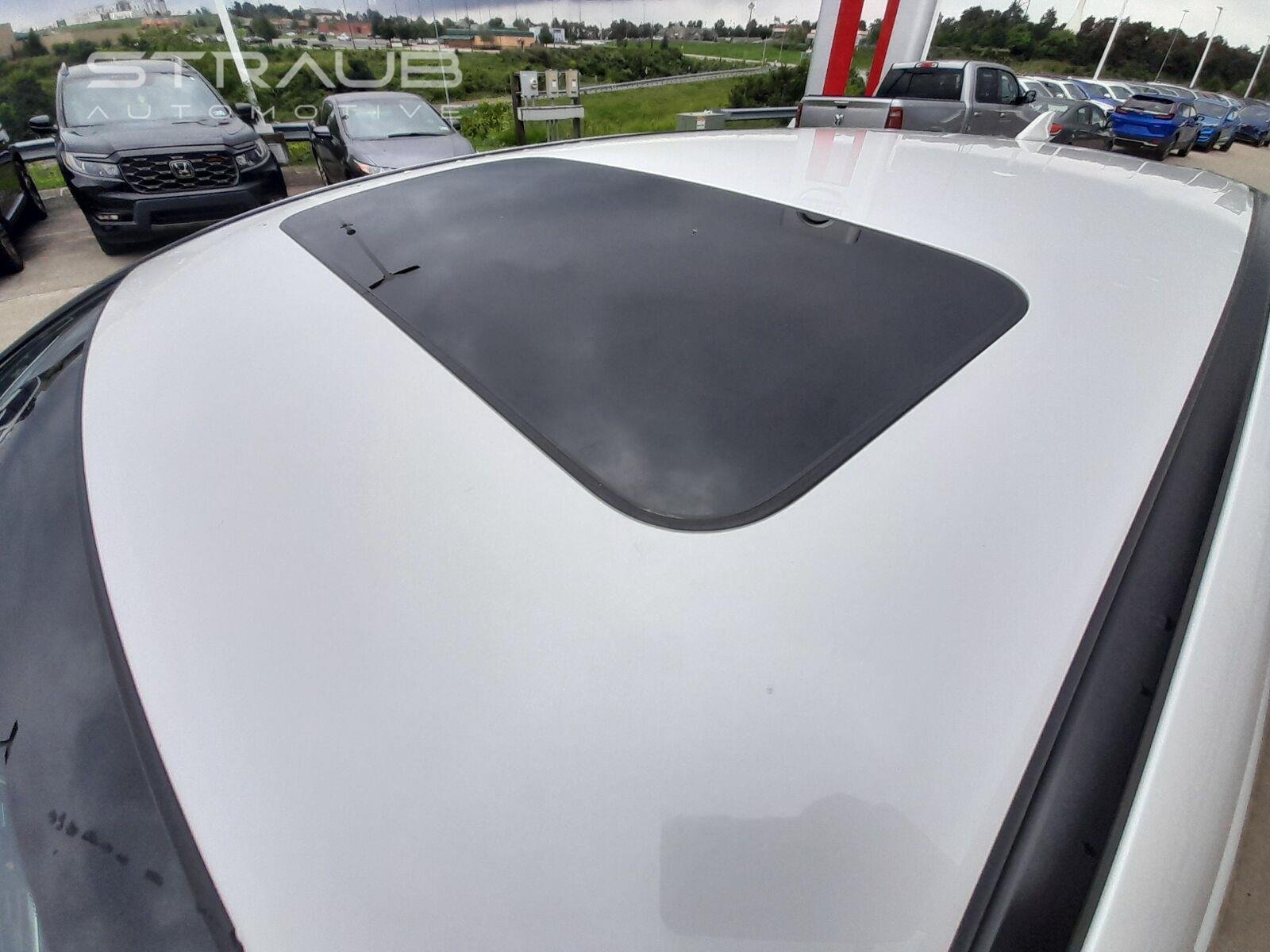 Used 2021 Platinum White Pearl Honda EX-L AWD image 59