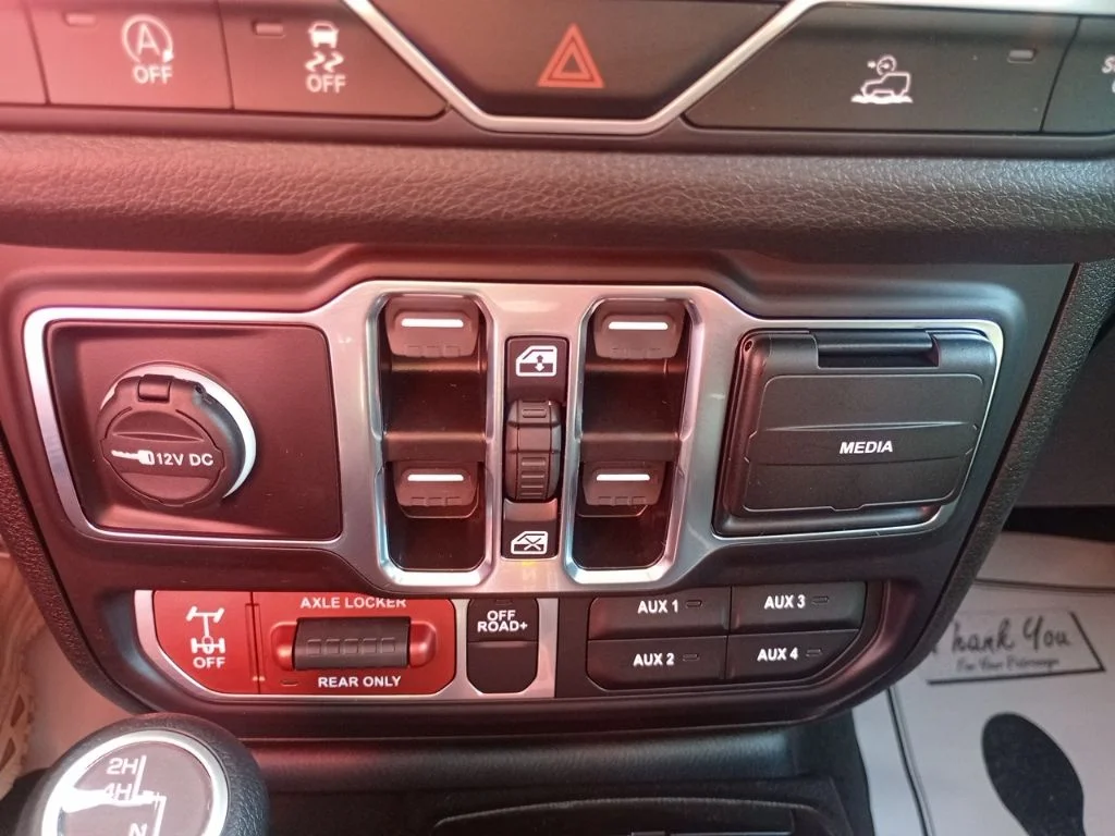 Used 2024 Black Jeep Sport image 28