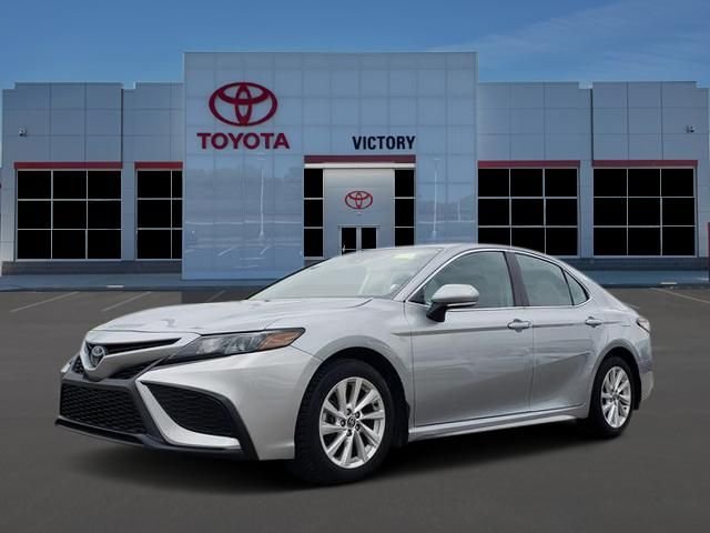Used 2024 Silver Toyota SE image 1