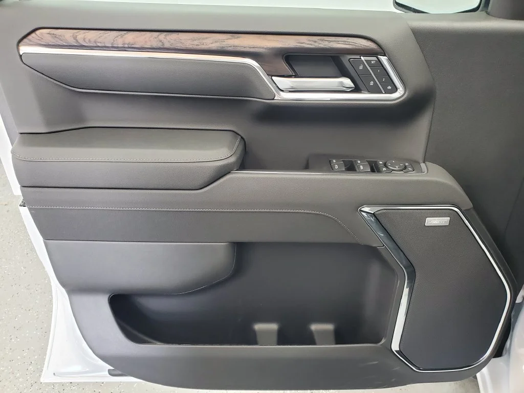 2026 GMC Sierra 1500 SLT - Photo 21