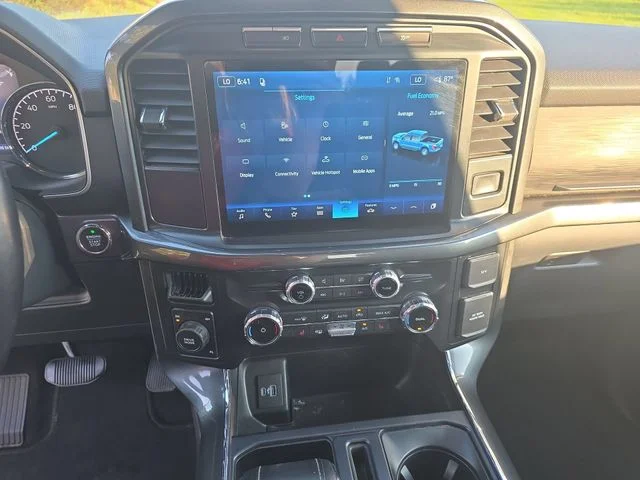 Used 2022 White Ford XLT image 20