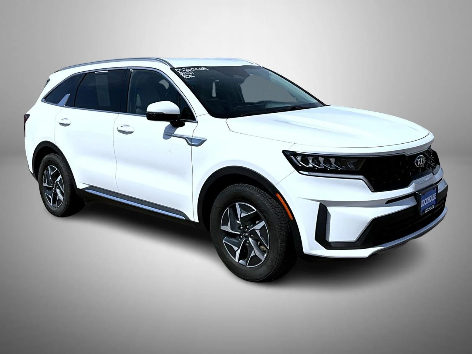 Used 2021 White Kia S image 3