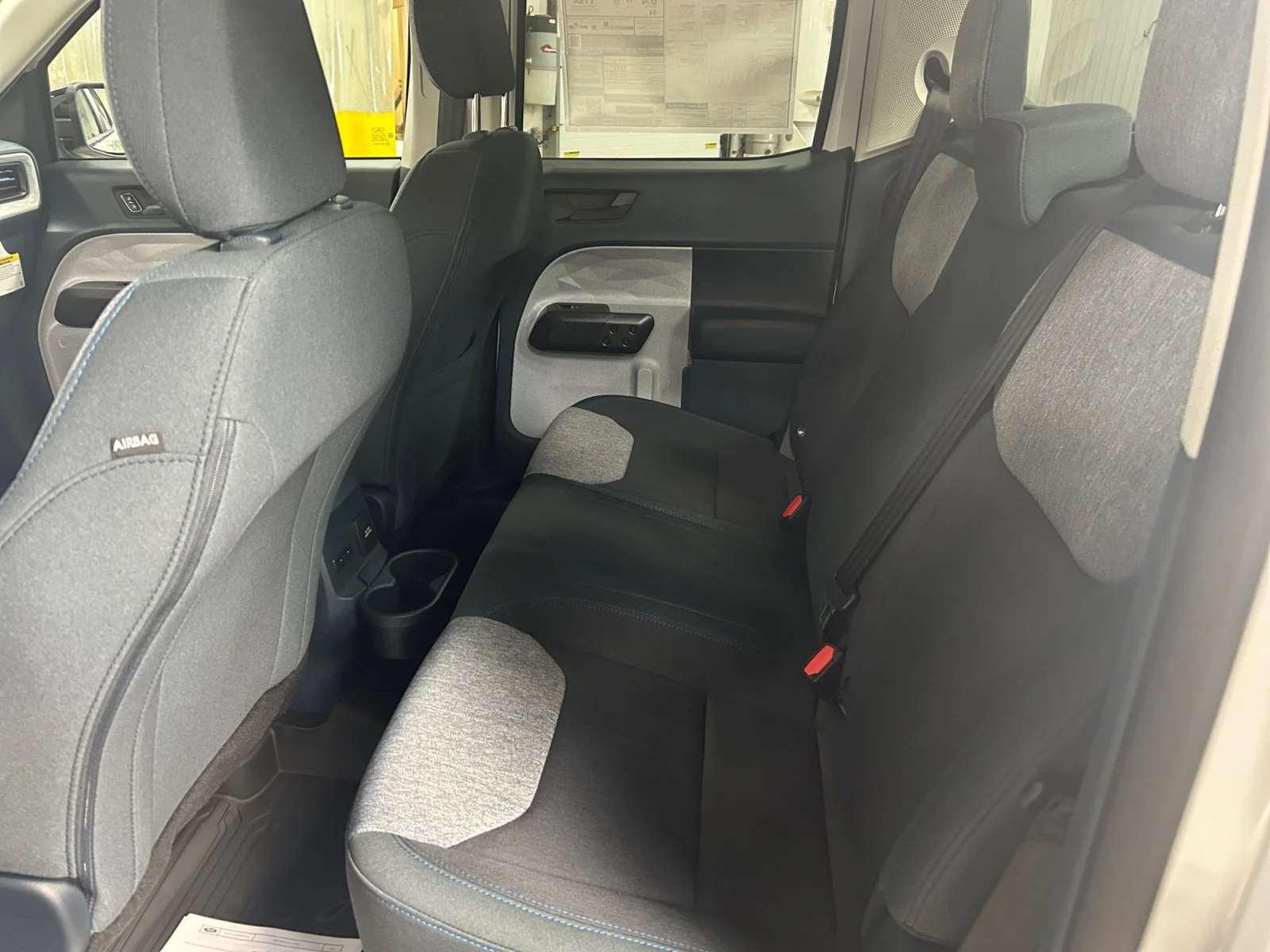 New 2026 Oxford White Ford XLT image 17