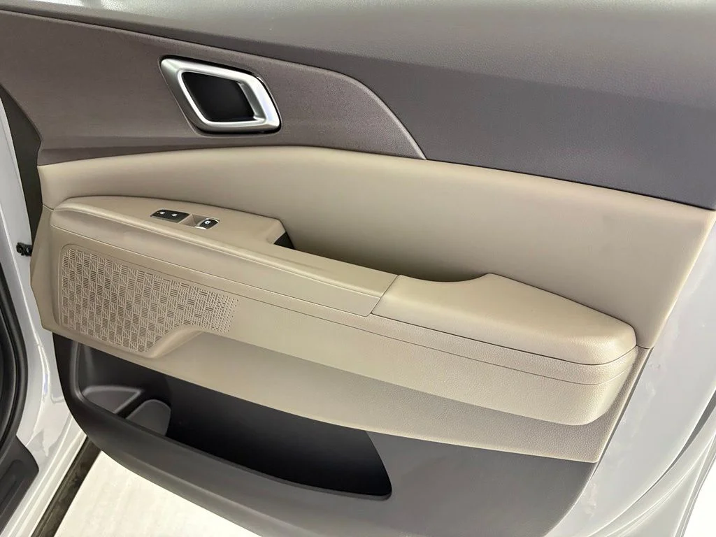 New 2026 Ceramic Silver Kia EX image 48